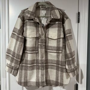 NWT H&M Cream and Brown Plaid Shacket Jacket - L